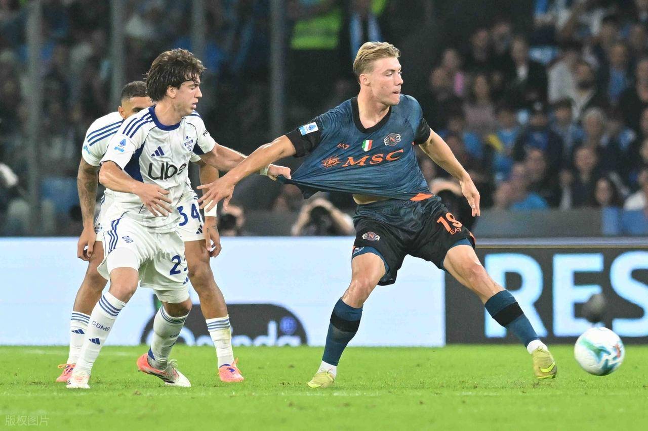 0-0，莫拉塔失点仍不输，38岁法布雷加斯率意甲第5逼平意甲第1